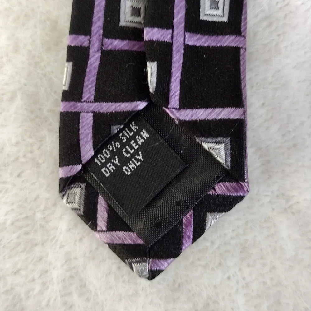 Silk Pierre Cardin Tie with Geometric Design EUC